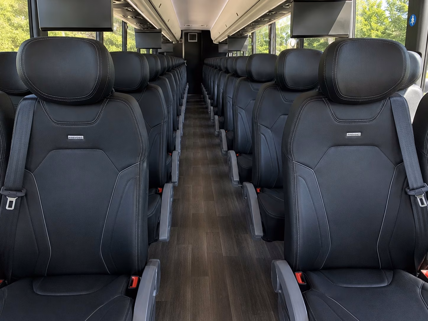 indio charter buses for stagecoach and empire polo club events